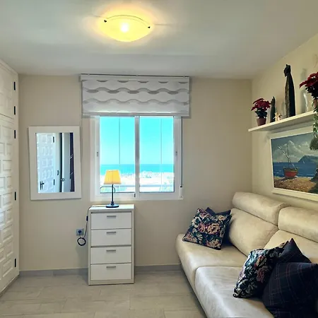 Amplia Terraza Con Maravillosas Vistas Muy Cerca De La Playa * Torremolinos