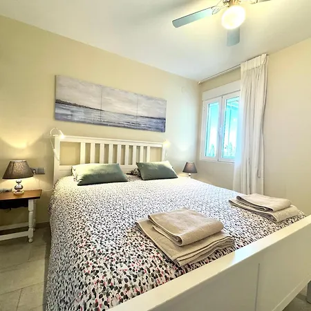 Apartment Amplia Terraza Con Maravillosas Vistas Muy Cerca De La Playa Torremolinos